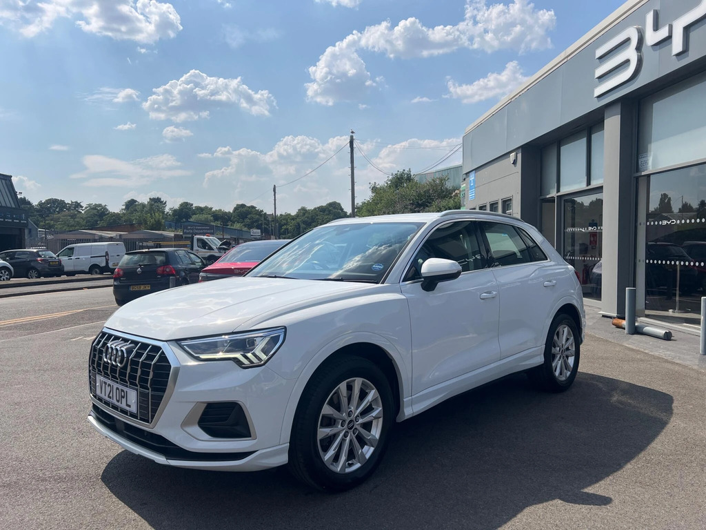 Audi Q3 2.0 Tdi 40 Sport S Tronic Quattro Euro 6 Ss White #3