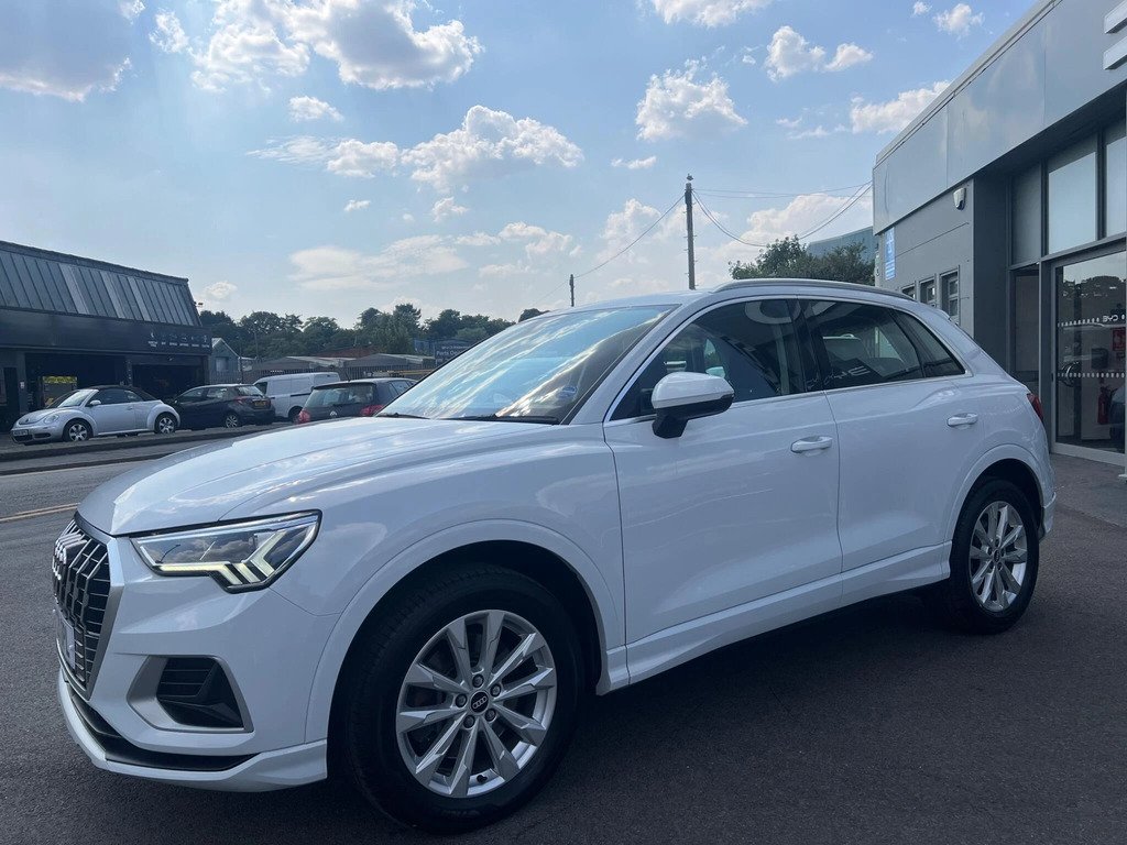 Audi Q3 2.0 Tdi 40 Sport S Tronic Quattro Euro 6 Ss White #5