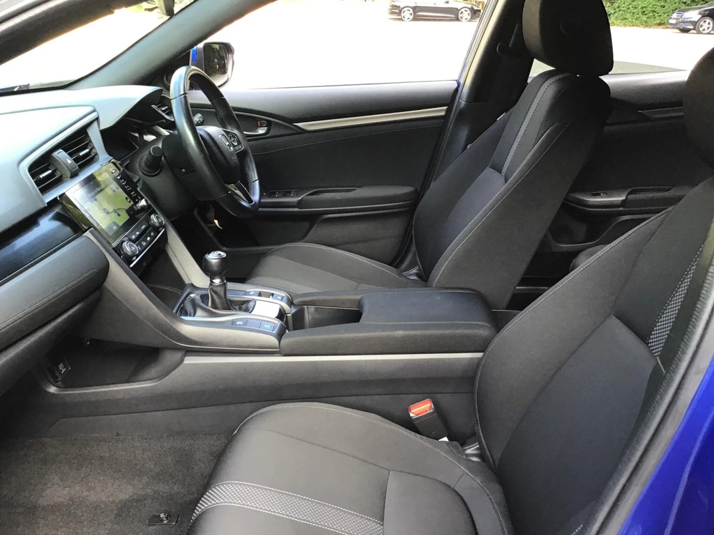 Honda Civic Hatchback White #16