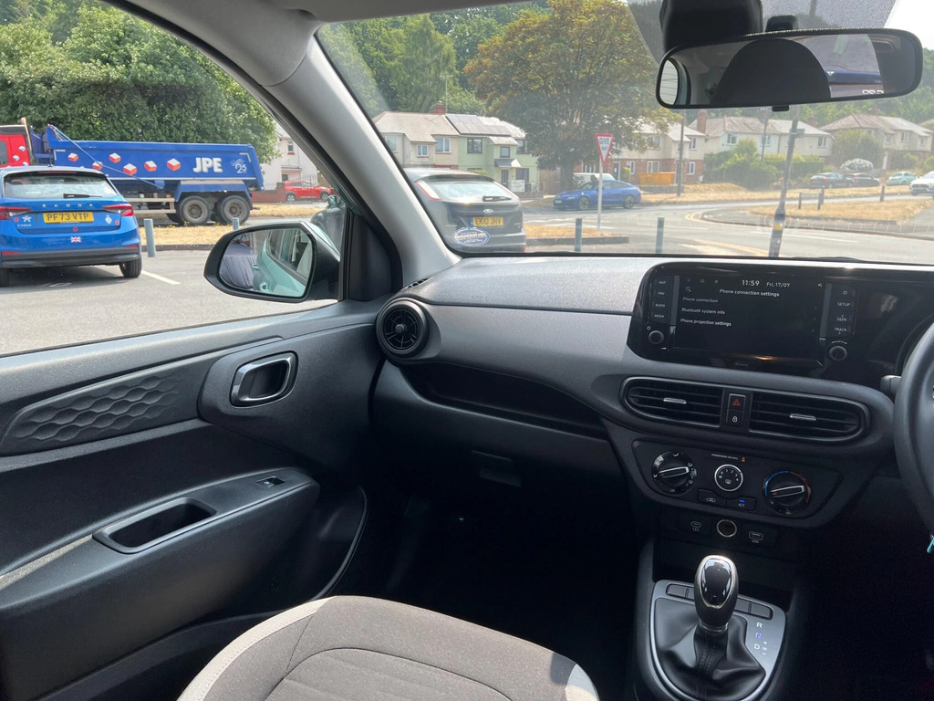 Hyundai I10 Premium Green #46