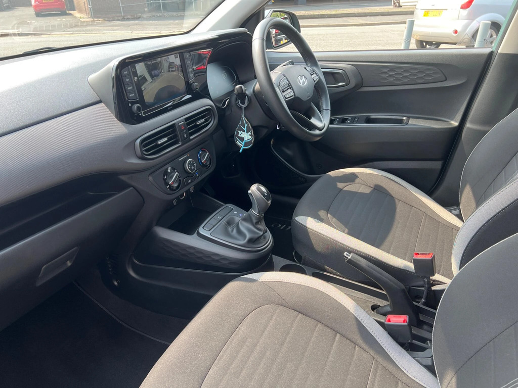 Hyundai I10 Premium Green #40