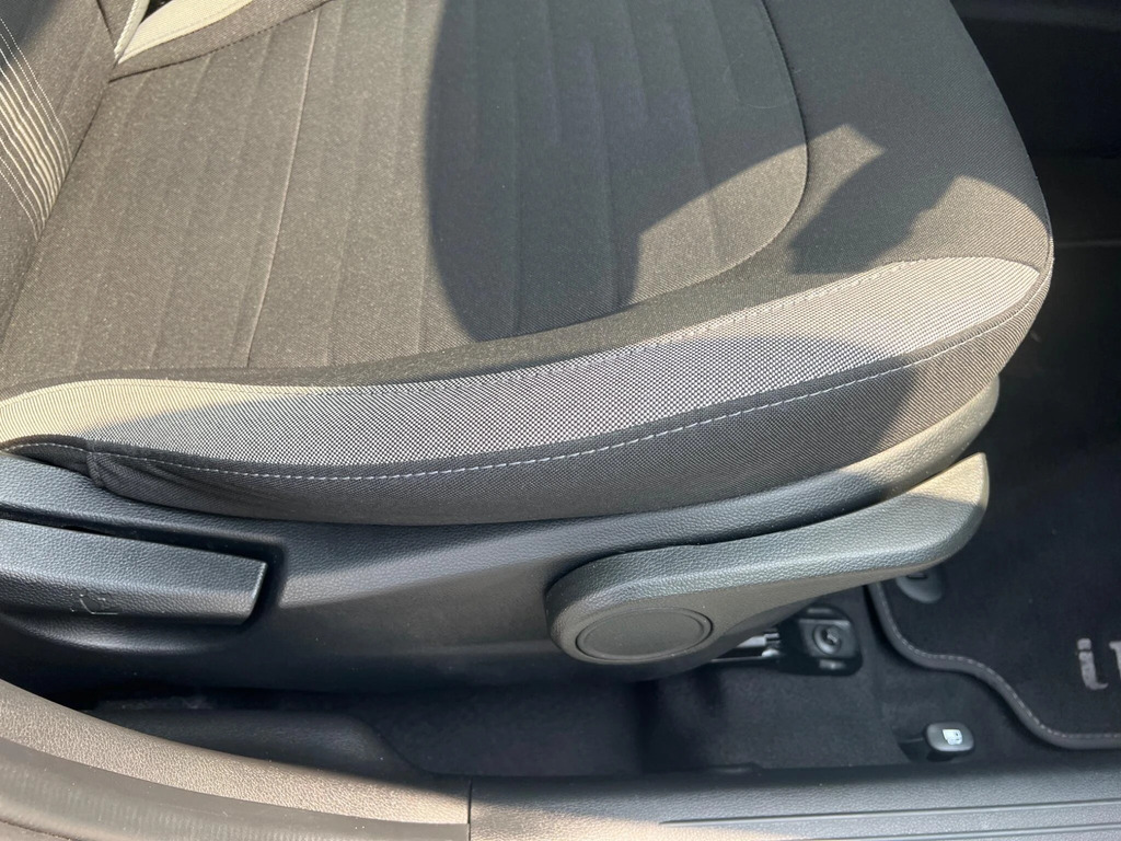Hyundai I10 Premium Green #42