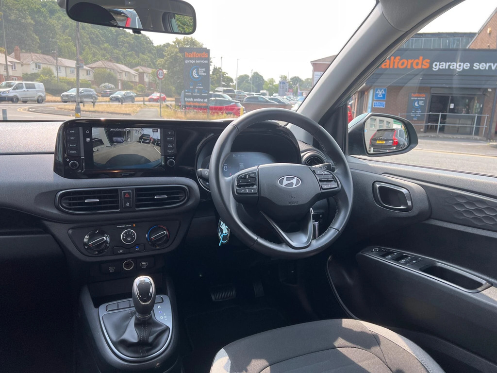 Hyundai I10 Premium Green #14