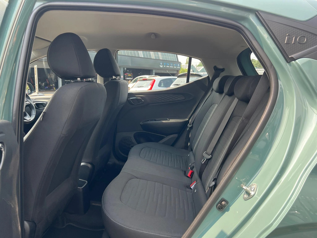 Hyundai I10 Premium Green #21