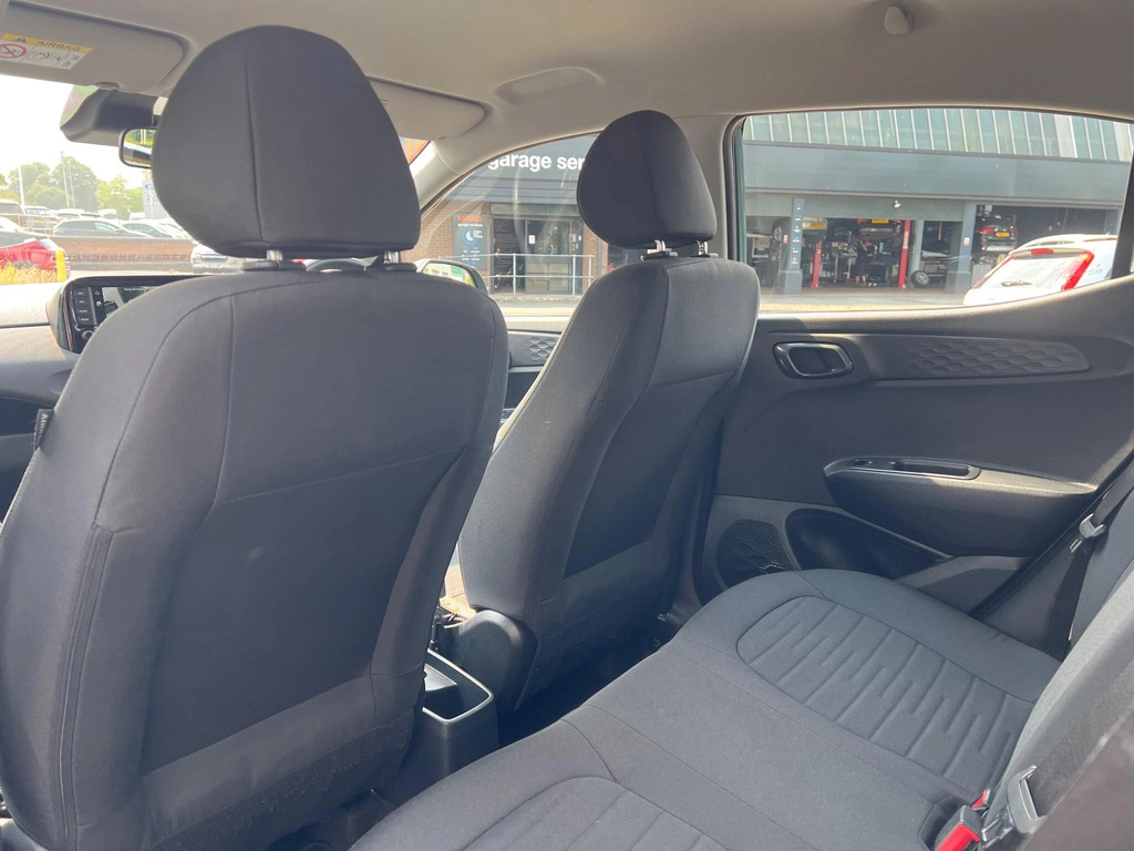 Hyundai I10 Premium Green #22