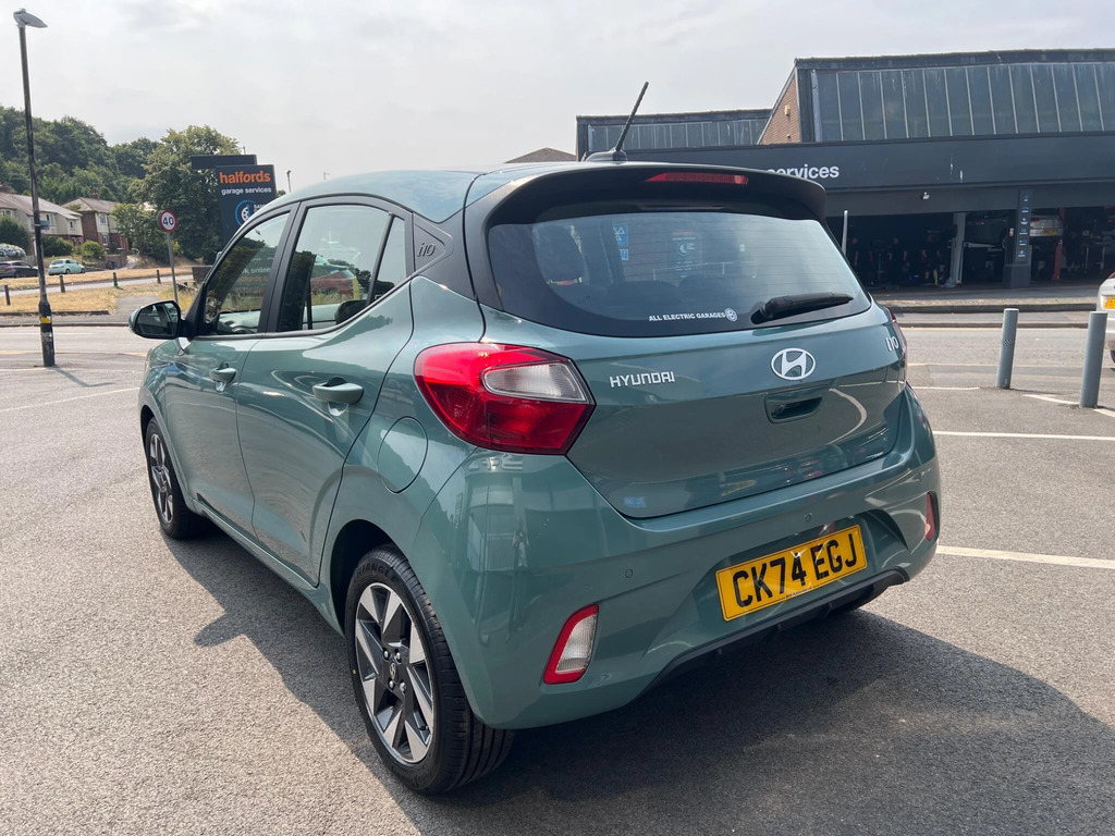 Hyundai I10 Premium Green #8