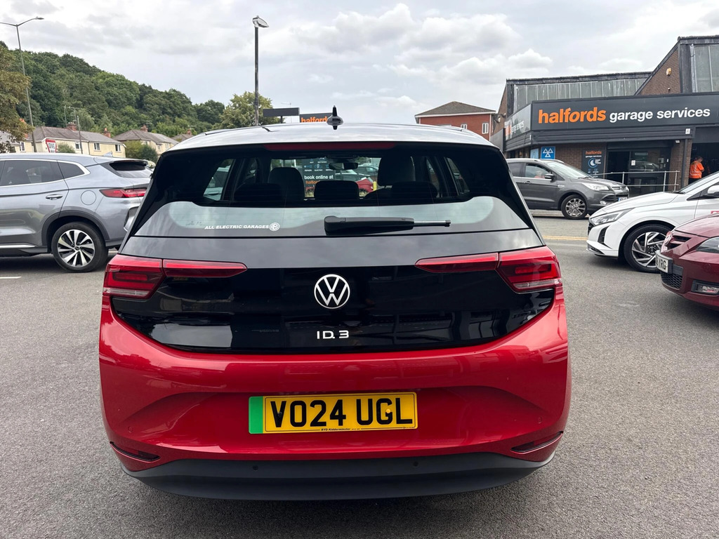Volkswagen ID.3 Pro 58Kwh Red #6