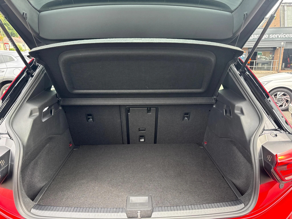 Volkswagen ID.3 Pro 58Kwh Match Hatchback Grey #31