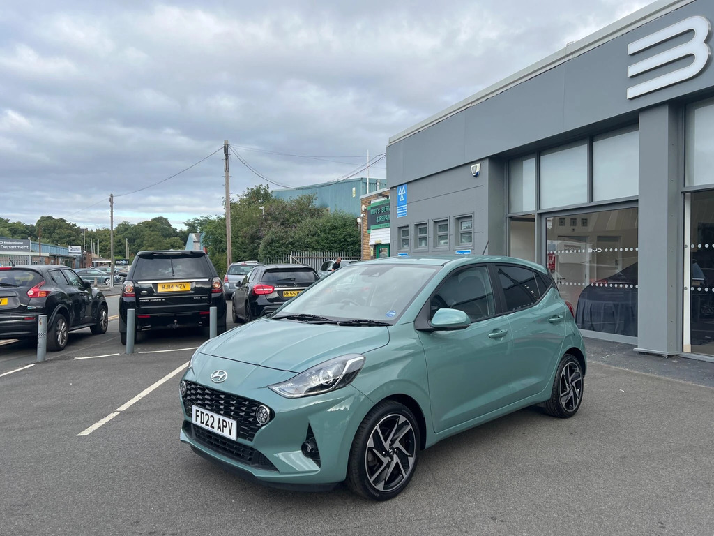 Hyundai I10 1.0 Premium Euro 6 Ss Green #2