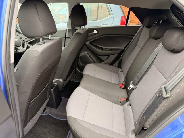 Hyundai I20 1.2 Mpi 84Ps Play White #9