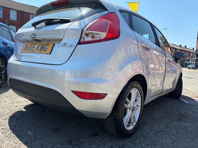 Ford Fiesta 1.25 Zetec Hatchback Euro 6 82 Silver #4
