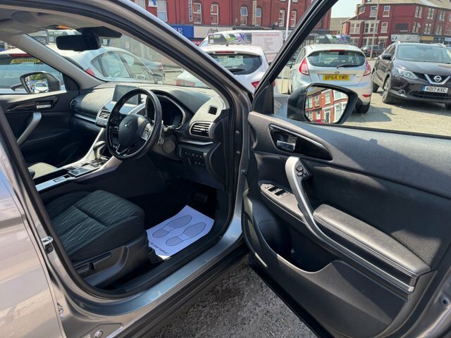 Mitsubishi Eclipse Cross Design Se Grey #10