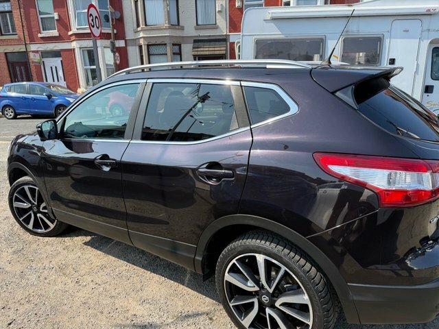 Nissan Qashqai 1.5 Dci Tekna Suv 2Wd Euro 6 S Black #6