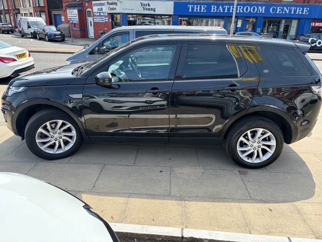 Land Rover Discovery Sport 2.0 Td4 Se Tech Suv 4Wd Euro 6 S Black #4