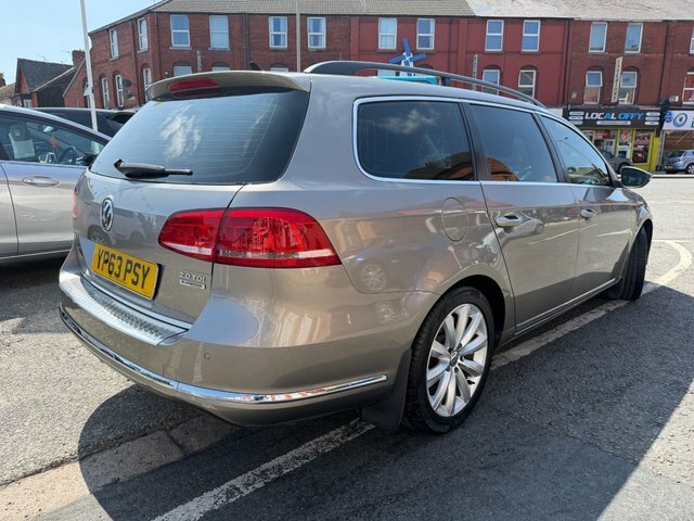 Volkswagen Passat 2.0 Tdi Bluemotion Tech Highline Estate Brown #4