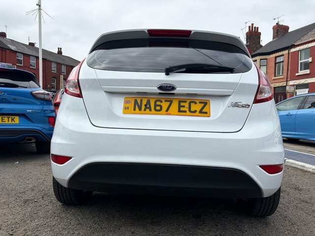 Ford Fiesta 1.25 Zetec Hatchback Euro 6 82 White #6