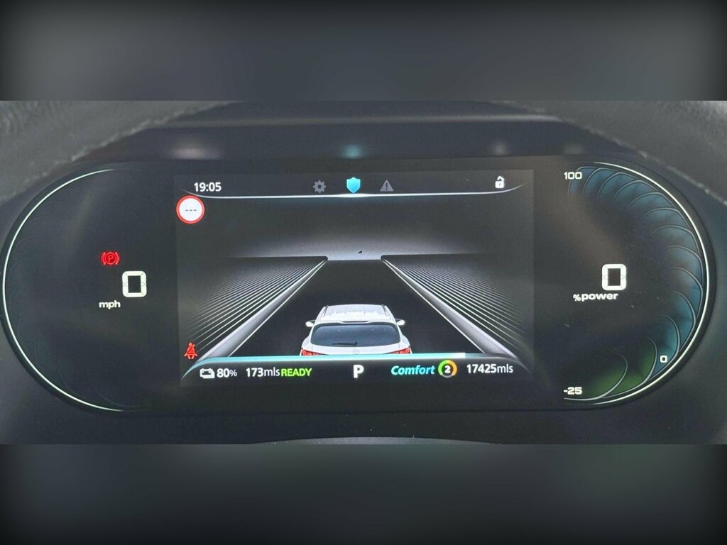 MG MG5 61.1Kwh Trophy Long Range Black #6