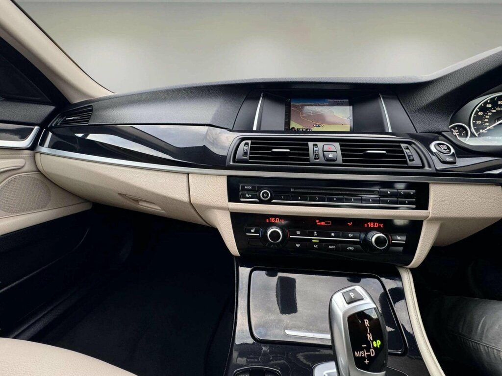 BMW 5 Series Bmw 5 Series 3.0 530D M Sport White #45