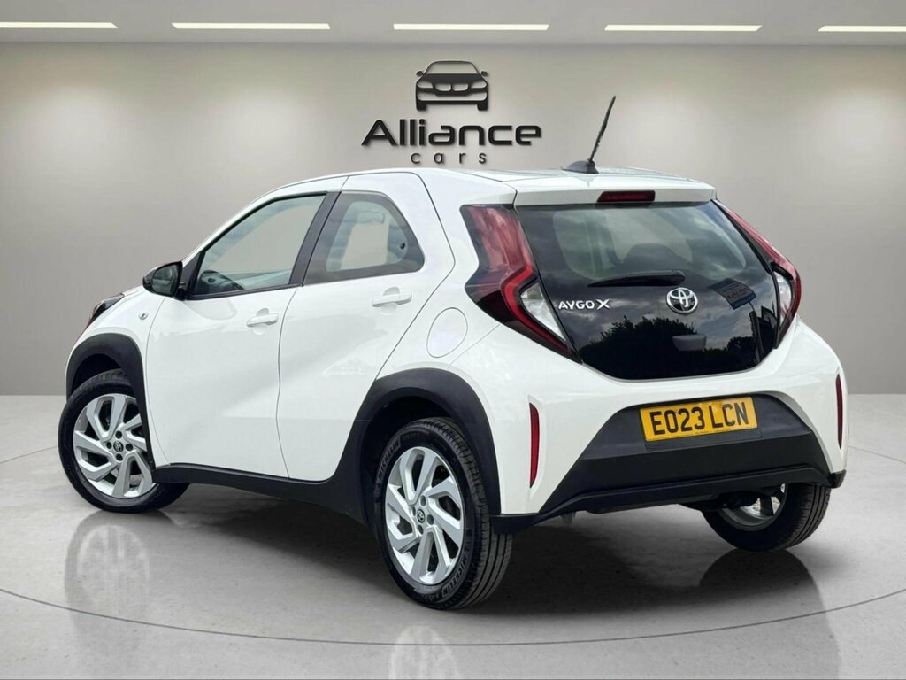 Toyota Aygo X 1.0 Vvt-i Pure X-shift Euro 6 Ss White #3