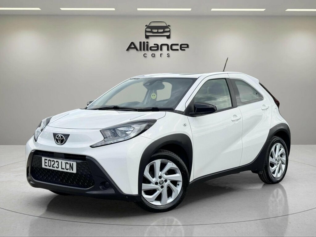 Toyota Aygo X 1.0 Vvt-i Pure X-shift Euro 6 Ss White