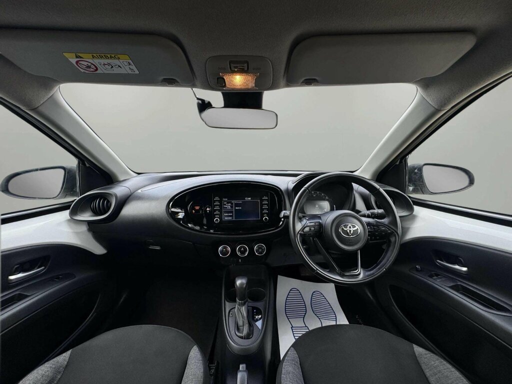 Toyota Aygo X 1.0 Vvt-i Pure X-shift Euro 6 Ss White #4