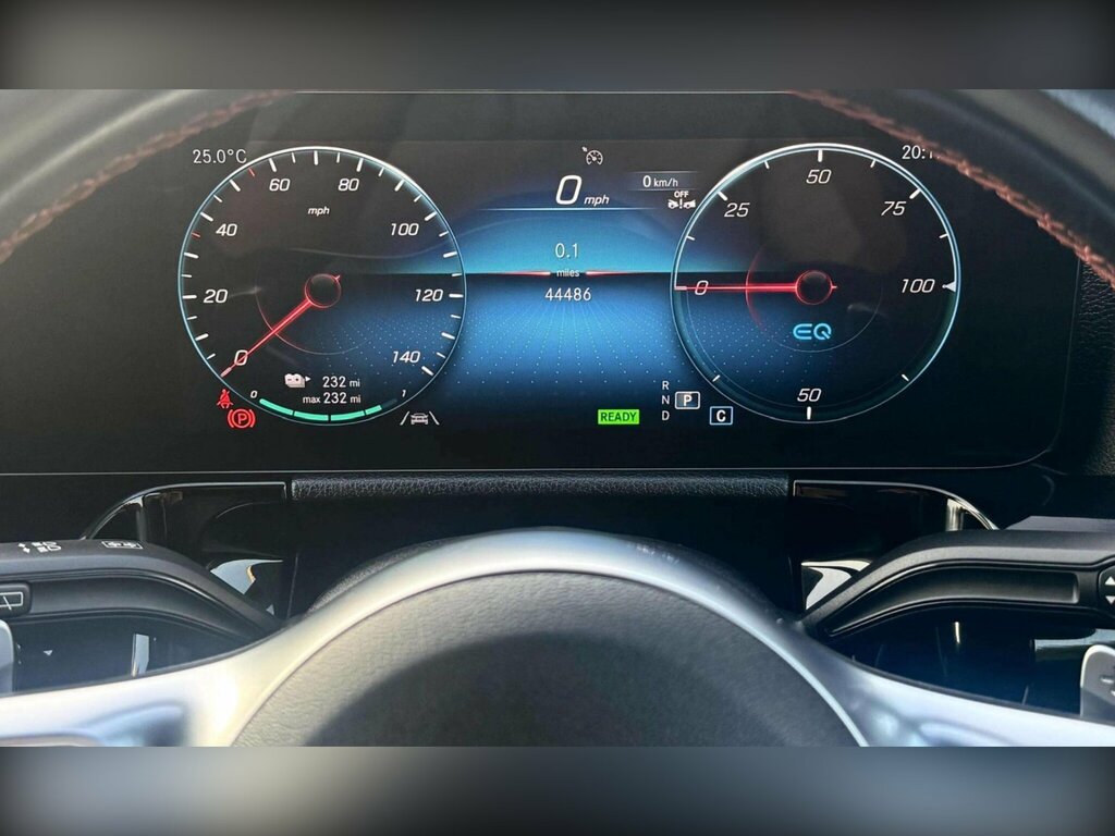 Mercedes-Benz EQA Eqa 350 66.5Kwh Amg Line 4Matic White #5