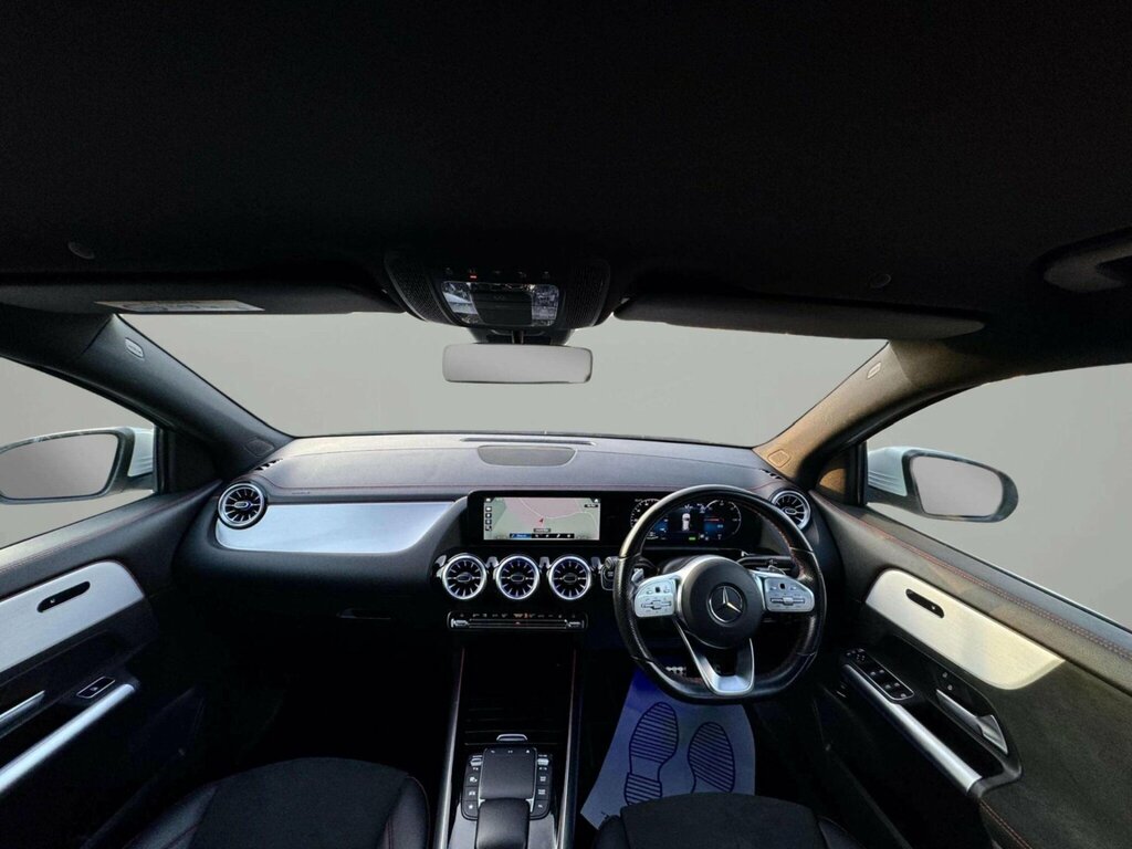 Mercedes-Benz EQA Eqa 350 66.5Kwh Amg Line 4Matic White #4