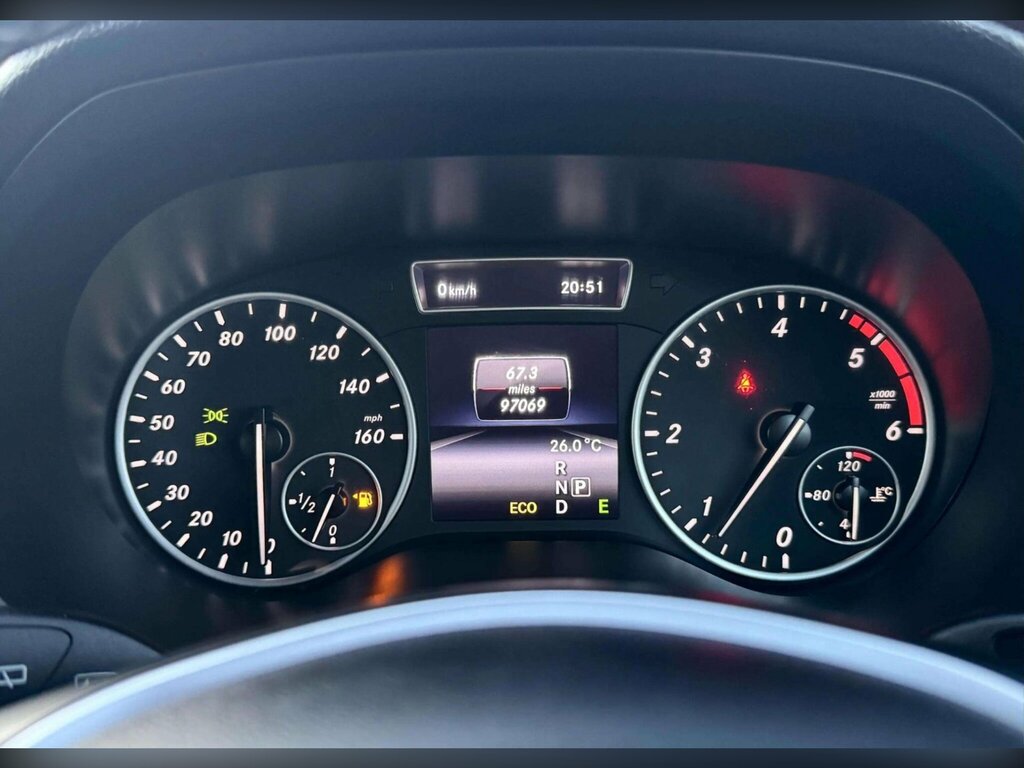Mercedes-Benz B Class B180 Blueefficiency Sport Cdi White #31