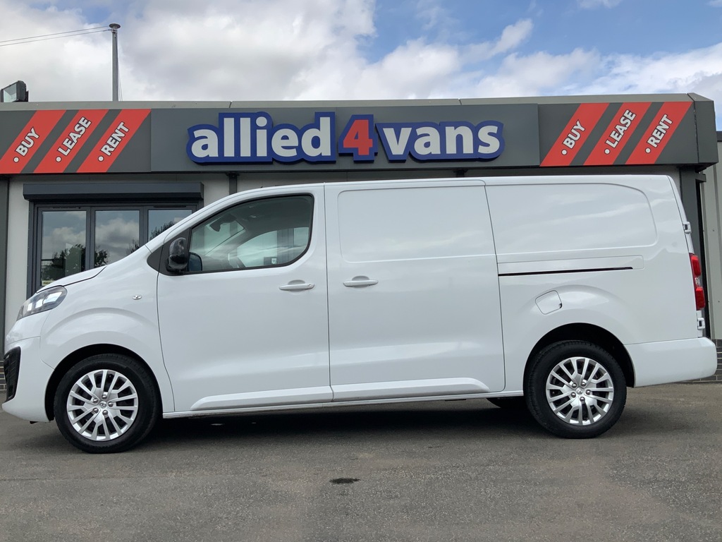 Vauxhall Vivaro 2900 L2h1 Lwb Pro Edition White #4