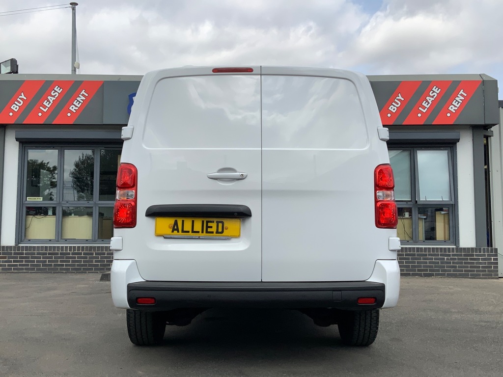 Vauxhall Vivaro 2900 L2h1 Lwb Pro Edition White #6