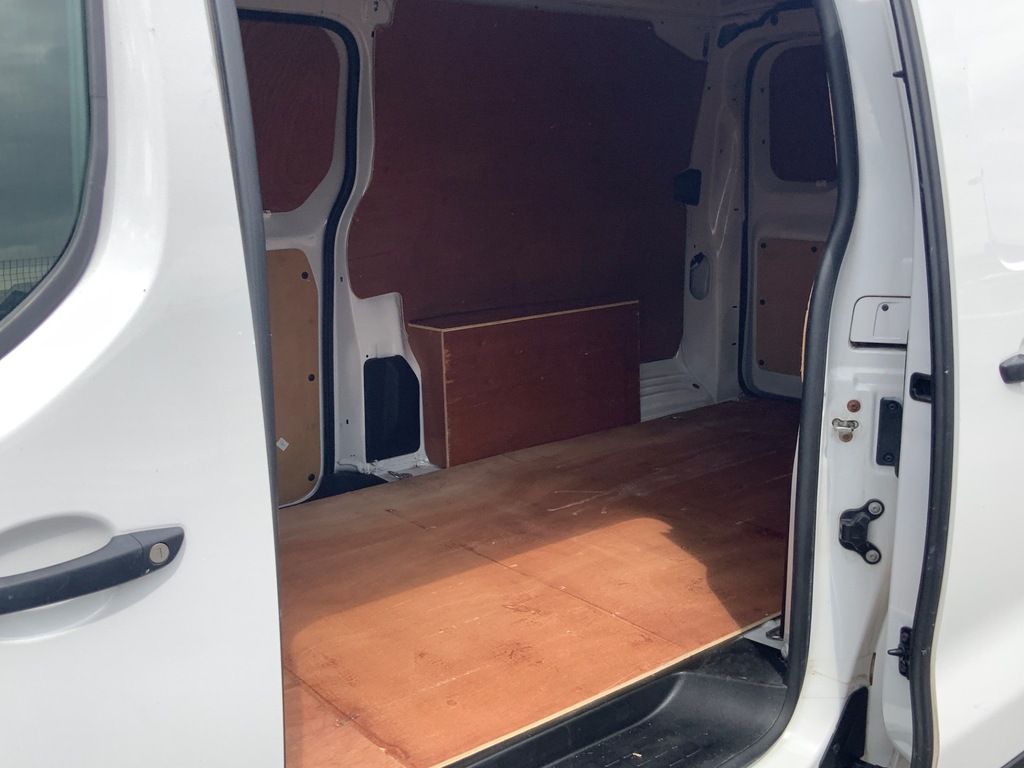 Vauxhall Vivaro 2900 1.5D L2h1 Lwb Dynamic White #4
