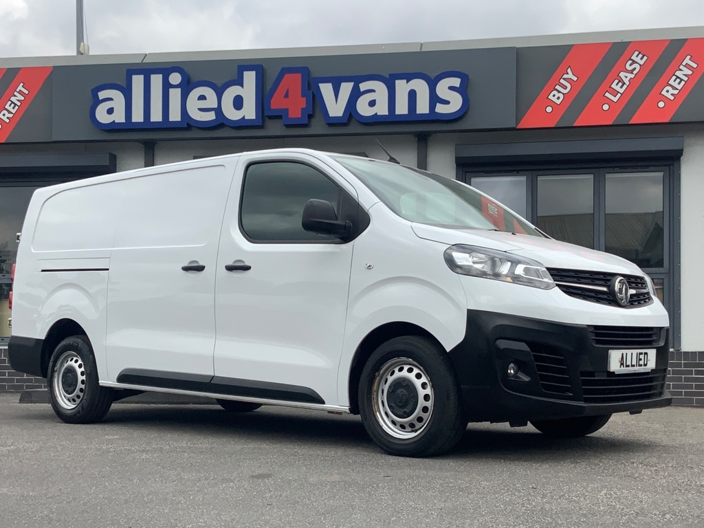 Vauxhall Vivaro 2900 1.5D L2h1 Lwb Dynamic White