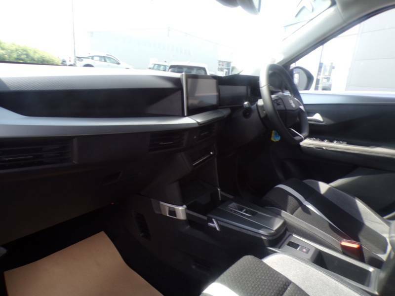 Vauxhall Frontera 1.2 145Ps Gs Suv Hybrid E-dct Euro 6 S White #16