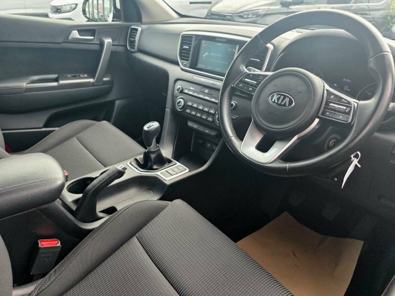Kia Sportage 1.6T Gdi Isg 2 Awd White #2