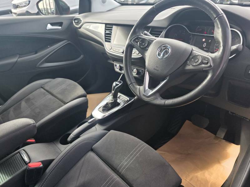 Vauxhall Crossland 1.2 Turbo 130 Ultimate Red #2