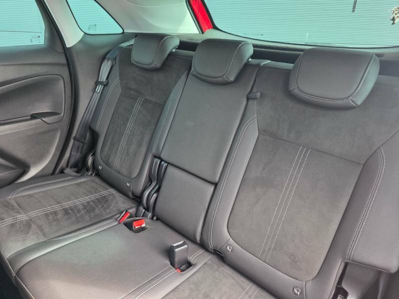 Vauxhall Crossland Ultimate Red #19
