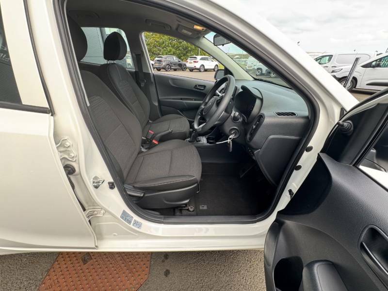 Kia Picanto 1.0 1 4 Seats White #3