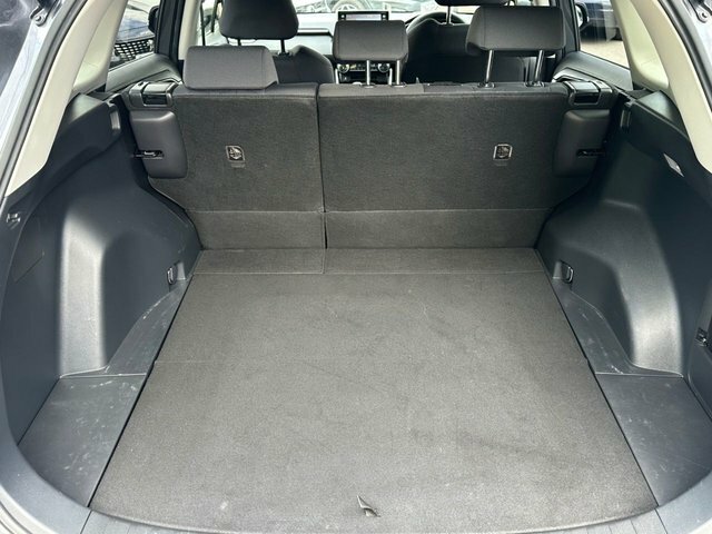 Toyota Rav 4 2.5 Vvt-h Design Cvt 4Wd Black #44