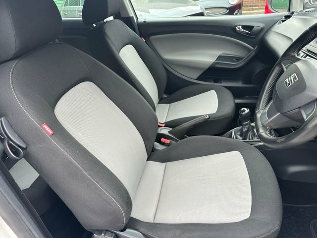 Seat Ibiza 1.4 Toca Sport Coupe Euro 5 White #28
