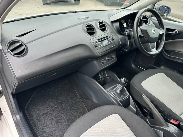 Seat Ibiza 1.4 Toca Sport Coupe Euro 5 White #24