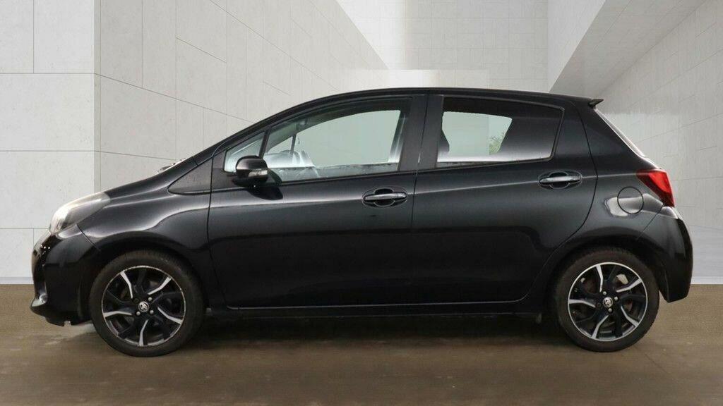 Toyota Yaris Hatchback 1.33 Dual Vvt-i Sport Euro 5 Euro 5 ST65KLL Black #6