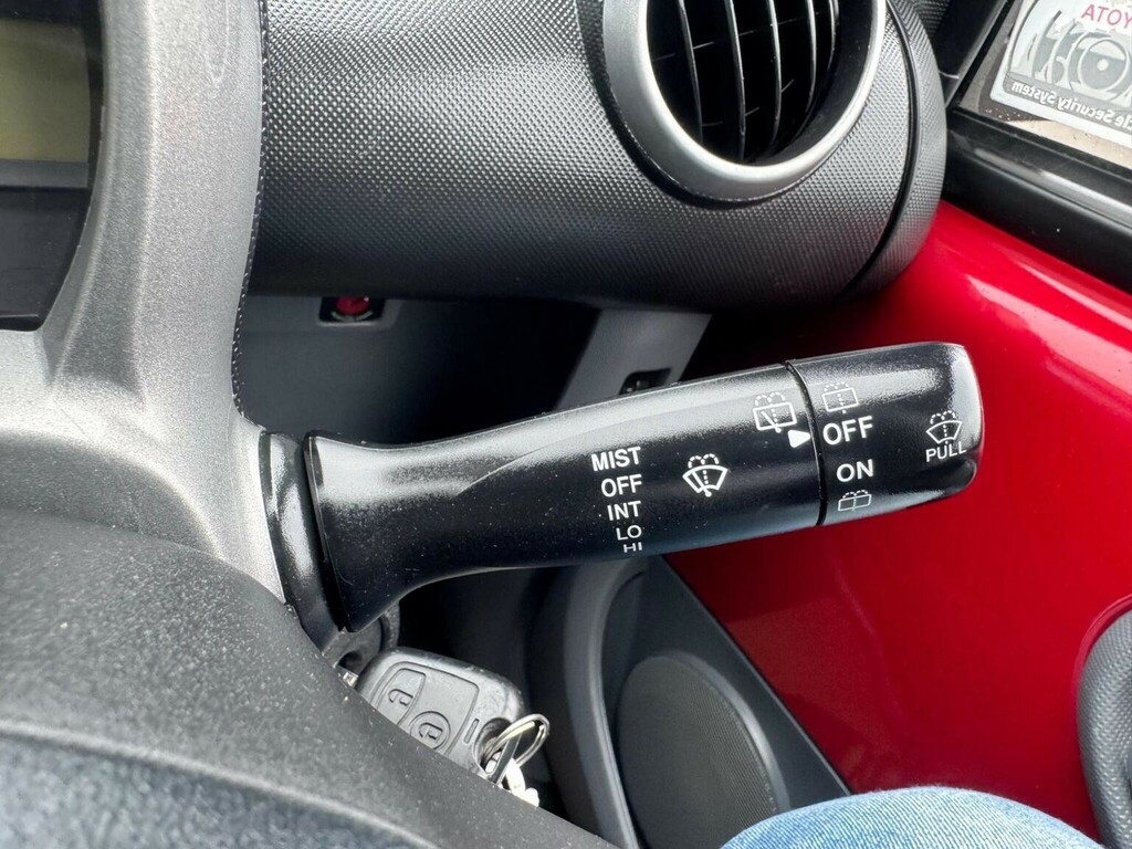 Toyota Aygo 1.0 Vvt-i Go Mm 67 Bhp Grey #23