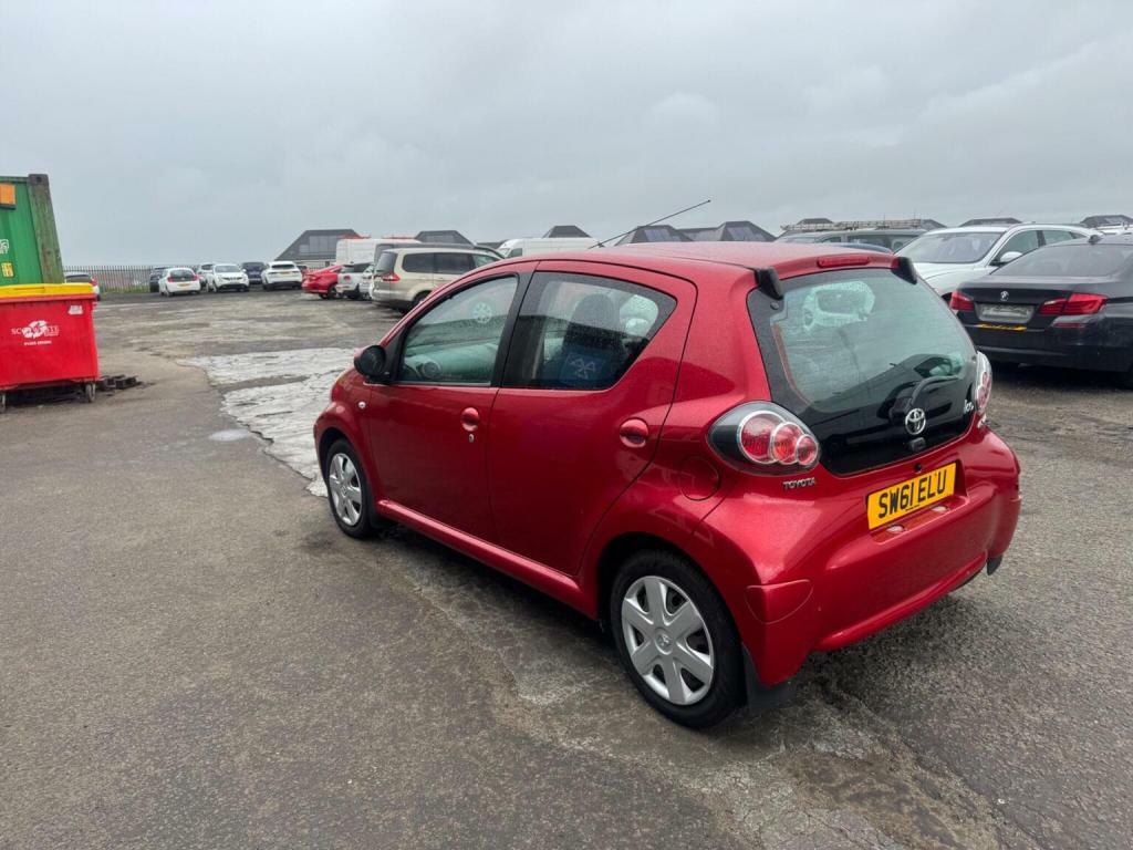 Toyota Aygo 1.0 Vvt-i Go Mm 67 Bhp Grey #49