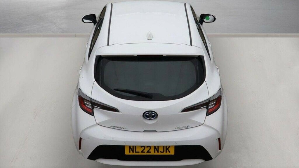 Toyota Corolla Hatchback 1.8 Vvt-h Icon Tech Cvt Euro 6 Ss NL22NJK White #6