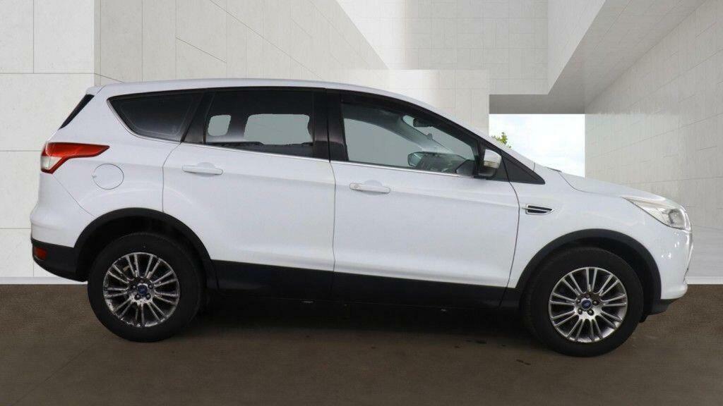 Ford Kuga 2.0 Tdci Zetec Suv 2Wd Euro 5 1 Red #15