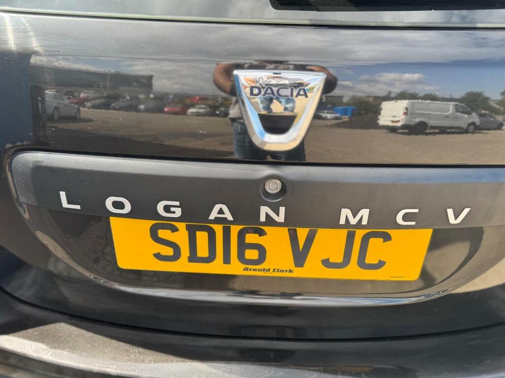 Dacia Logan Mcv 0.9 Laureate Tce 90 White #33
