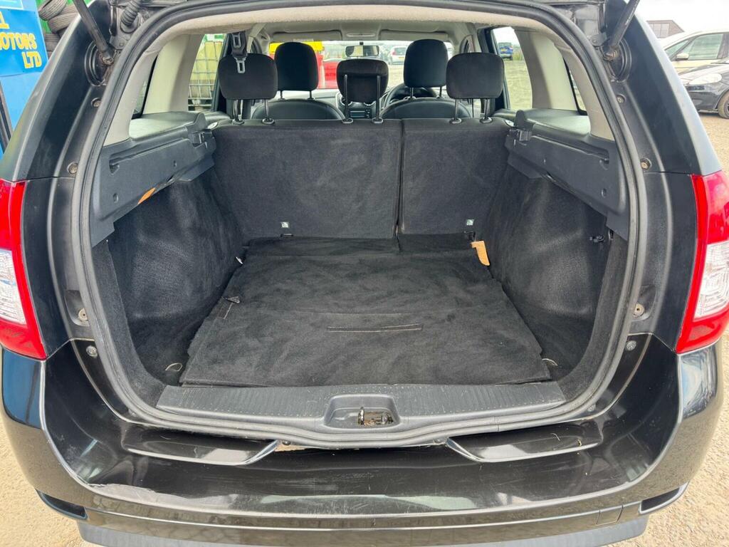 Dacia Logan Mcv 0.9 Laureate Tce 90 White #31