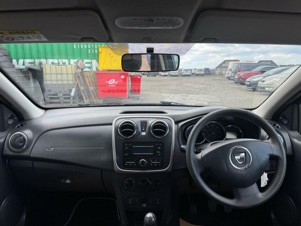 Dacia Logan Mcv 0.9 Laureate Tce 90 White #36