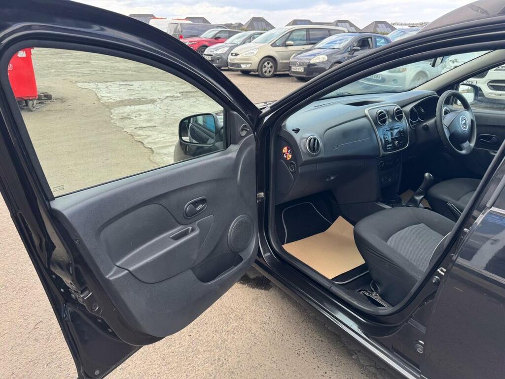 Dacia Logan Mcv 0.9 Laureate Tce 90 White #21