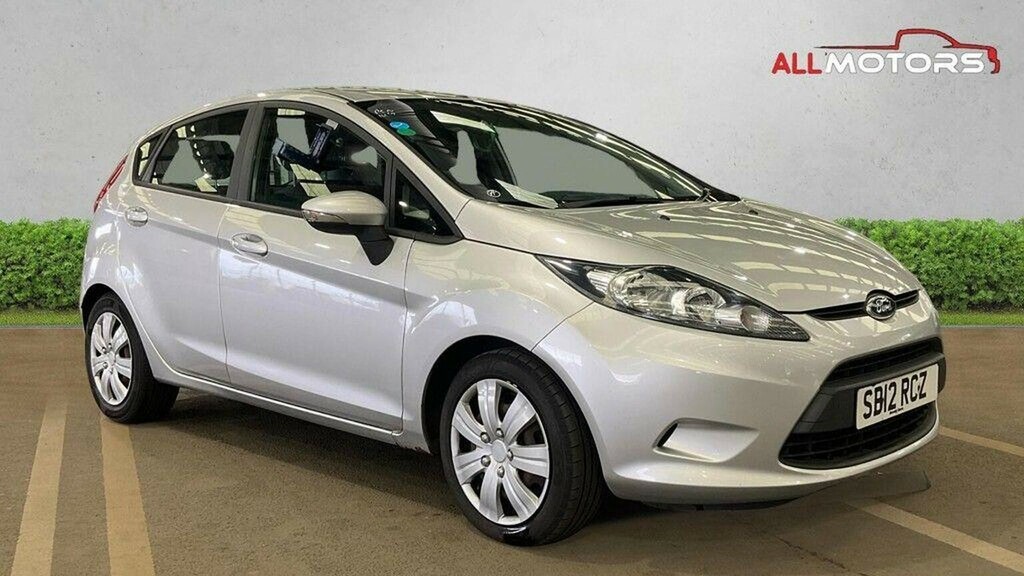 Ford Fiesta Hatchback 1.25 Edge 201212 Silver